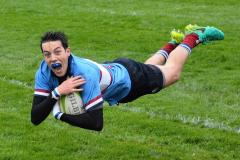 Rugby: Wolves get their season back on track