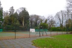 Tennis club plans to light up courts