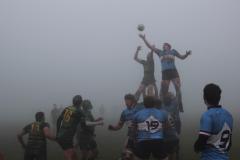 Rugby: Wolves triumph in foggy conditions