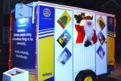 Rotary Christmas collection raises over £3000