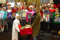 School gives back to the community at Christmastime