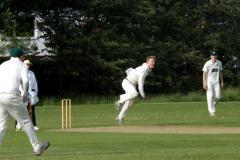Cricket: Squirrels secure semi-final place