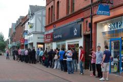 Demand for iPhone 4 outstrips supply