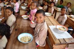Help Rotary rise to the challenge to feed 20,000 children