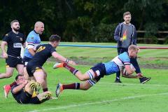 Rugby: Wolves scrape the narrowest of wins