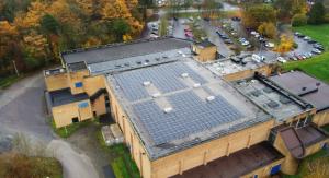 Macclesfield Leisure Centre solar panel array (1)