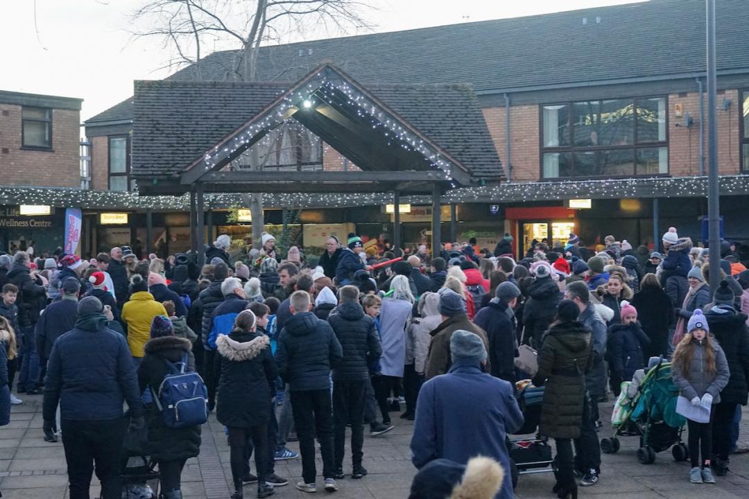 Families brave the cold for the Handforth Christmas lights switch on wilmslow.co.uk