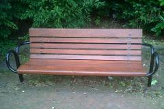 Clean up for town centre benches