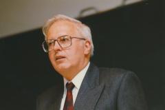 Tributes paid to Professor Alan Pearson