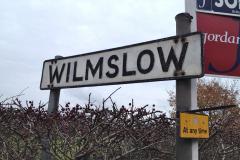 Revamp for Wilmslow's boundary signs