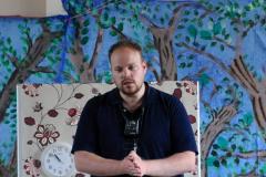 Award winning author opens new school library