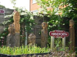 sculpturegardenhandforth