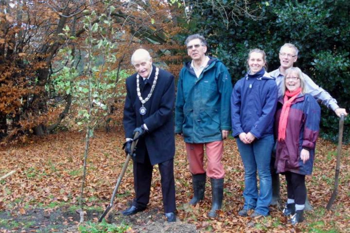 Jubilee Tree Planting Photo 2