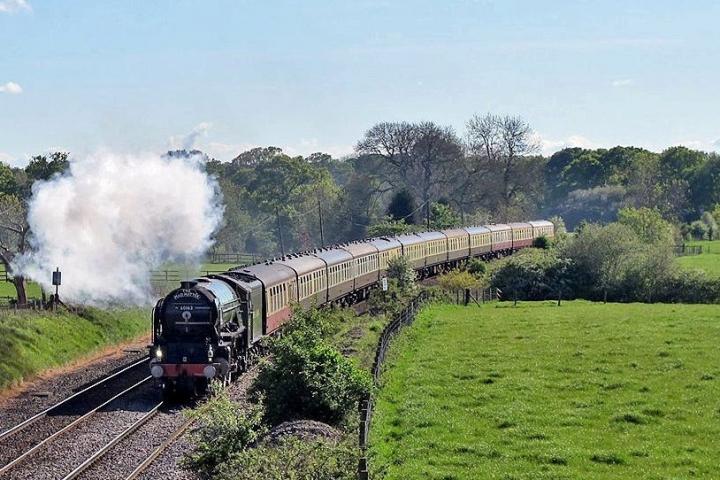 Tornado Mobberley 11 May 19 cropped and brightened and re cropped